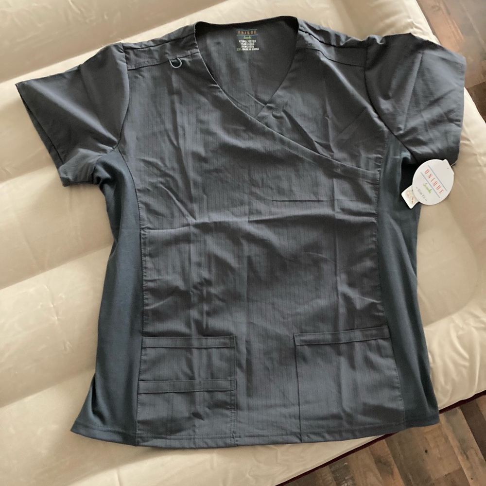 Women’s Unique Brands Gray Scrub Top, XXL